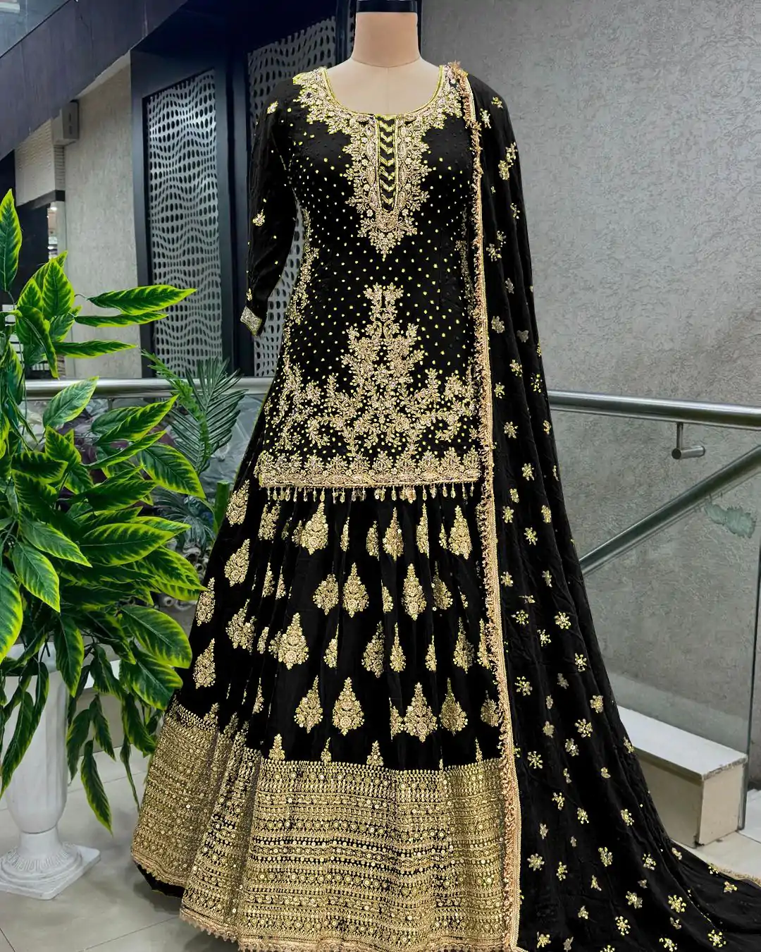 NSR 806 C Green Color Pure Chinnon Silk Embroidery Lehenga Choli Casual, Party Festive, Events Etc. Expected Delivery 4-6 Working Days @2199/- | Lehenga, Bollywood Lehenga, Creative Lehenga, Designer Lehenga, Embroidered Lehenga, Party Wear Lehenga, Straight Suits