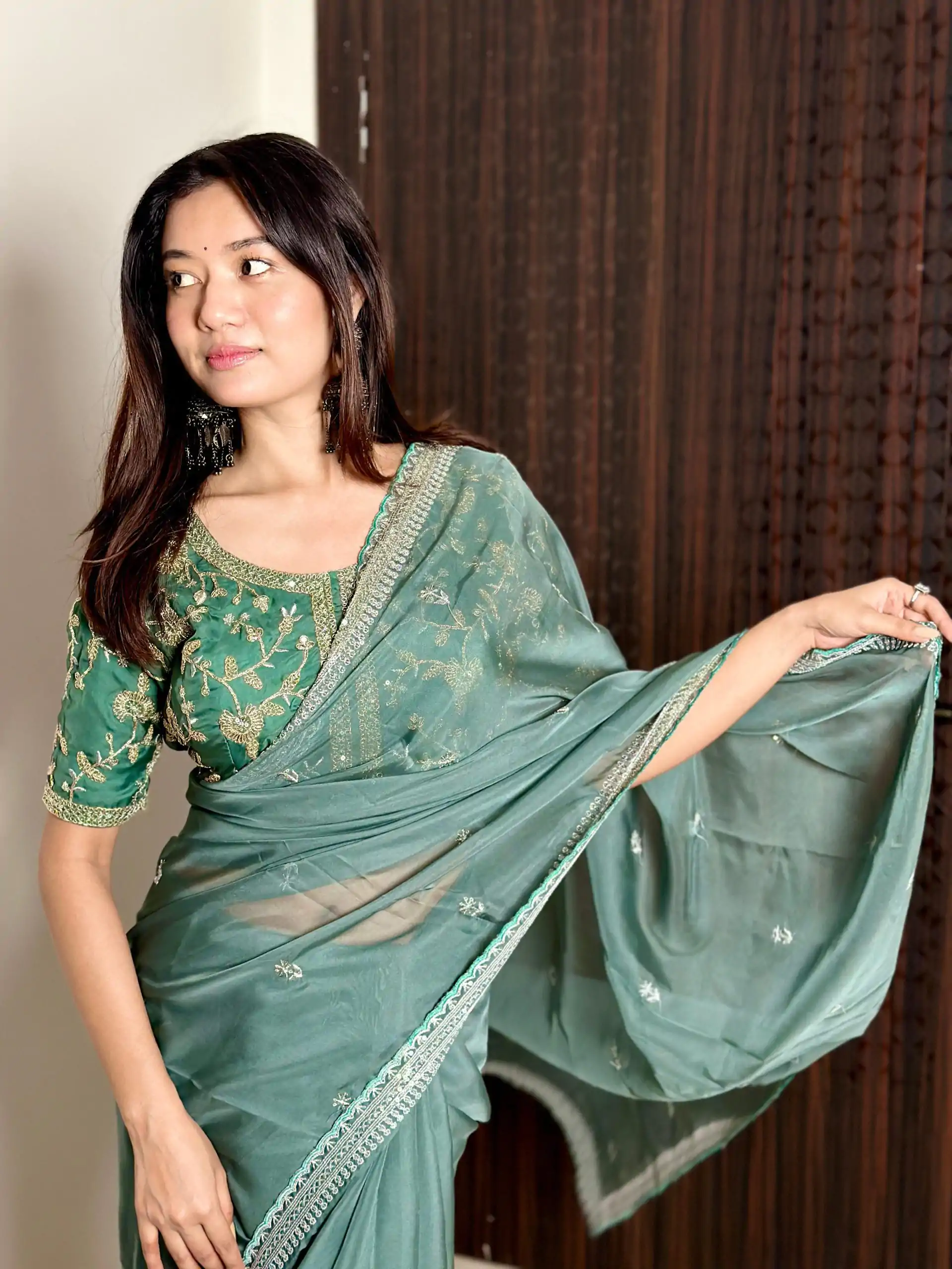 AC MAGIC CIRCLE Blue Color Pure Soft Organza Embroidery Zari Saree Casual, Wedding, Festive, Events Expected Delivery 4-6 Working Days @2099/- | Designer Sarees, Embroidered Sarees, Sarees, Bollywood Sarees, Creative Sarees, Ethnic Saree, Modern Digital sarees, Party Wear Sarees