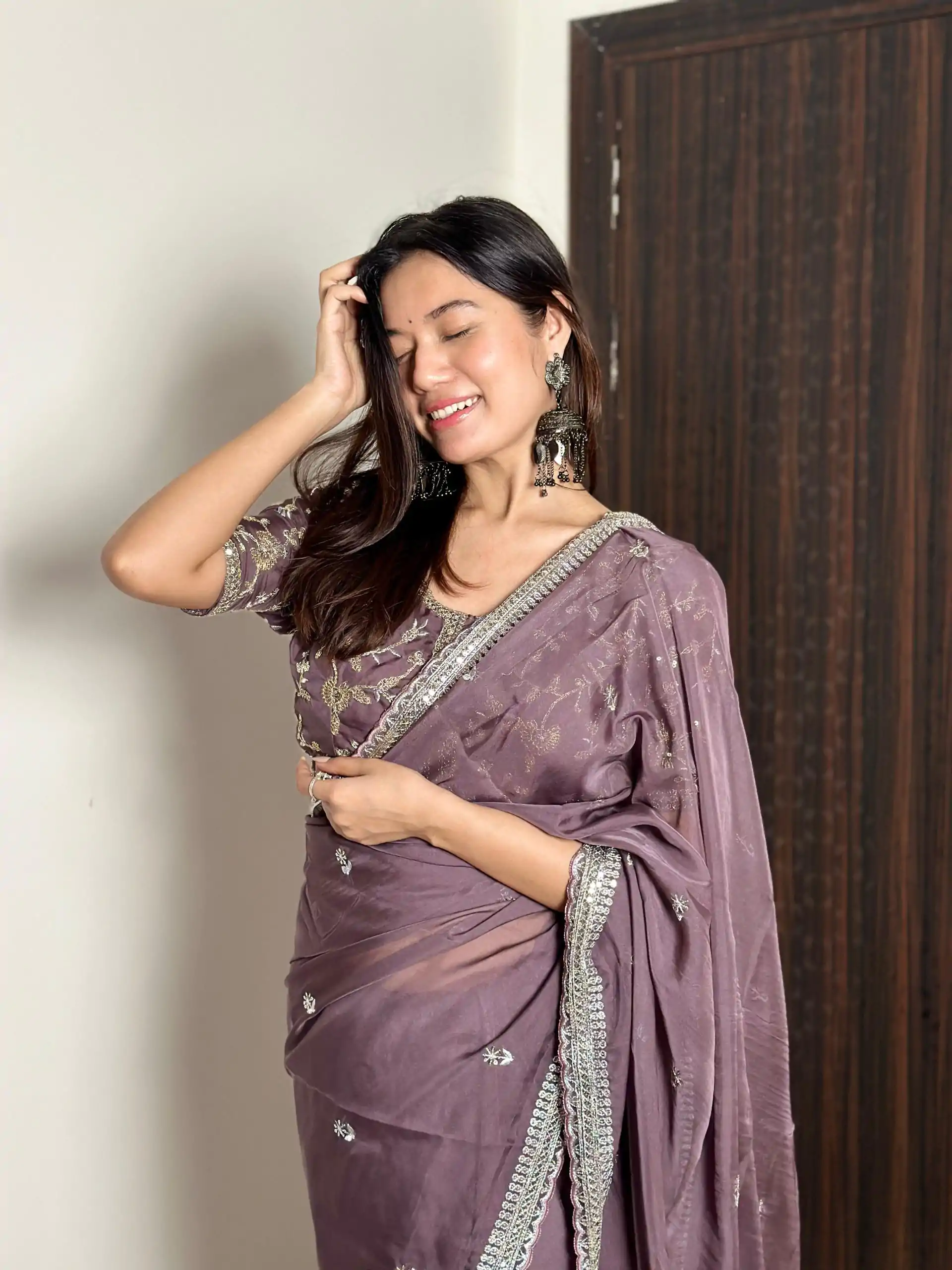 AC MAGIC CIRCLE Purple Color Pure Soft Organza Embroidery Zari Saree Casual, Wedding, Festive, Events Expected Delivery 4-6 Working Days @2099/- | Designer Sarees, Embroidered Sarees, Sarees, Bollywood Sarees, Creative Sarees, Ethnic Saree, Modern Digital sarees, Party Wear Sarees