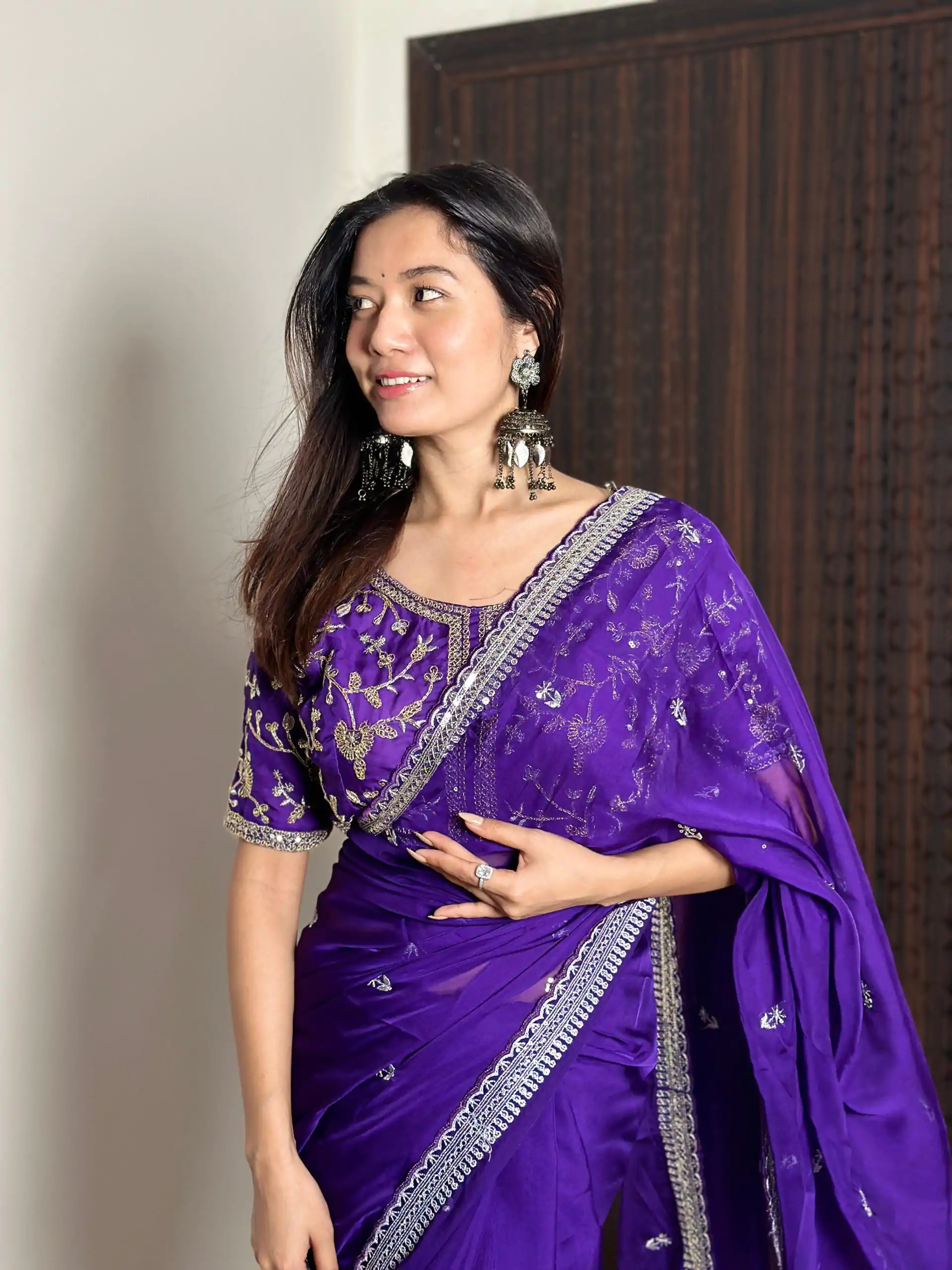 AC MAGIC CIRCLE Violet Color Pure Soft Organza Embroidery Zari Saree Casual, Wedding, Festive, Events Expected Delivery 4-6 Working Days @2099/- | Designer Sarees, Embroidered Sarees, Sarees, Bollywood Sarees, Creative Sarees, Ethnic Saree, Modern Digital sarees, Party Wear Sarees