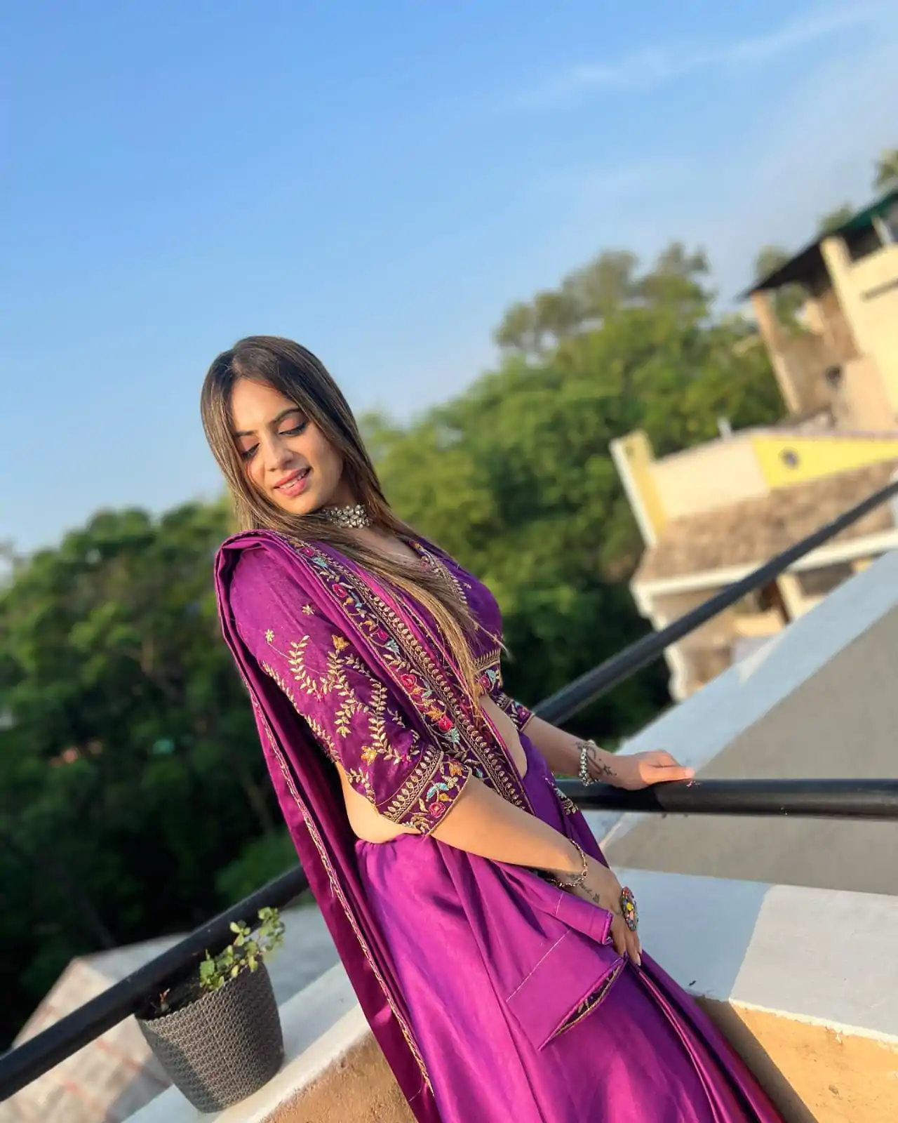 JR 576 Purple Color Rangoli Silk Embroidery Work Lace Saree Casual, Wedding, Festive, Events Expected Delivery  4-6 Working Days @1549/- | Designer Sarees, Embroidered Sarees, Sarees, Bollywood Sarees, Creative Sarees, Ethnic Saree, Modern Digital sarees, Party Wear Sarees