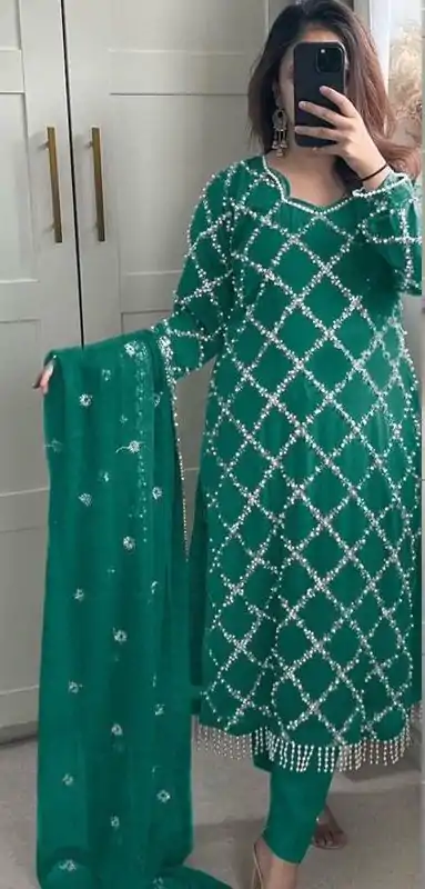 MF 409 Green Color Georgette Embroidered Hand Work Salwar Suit Wedding, Party, Festive, Events Etc. Expected 4-6 Working Days @2149/- | Casual Suits, Jump Suits, Salwar suit, Creative suits, Designer Suits, Palazzo Suits, Party Wear Suits, Patiala Suits, Straight Suits