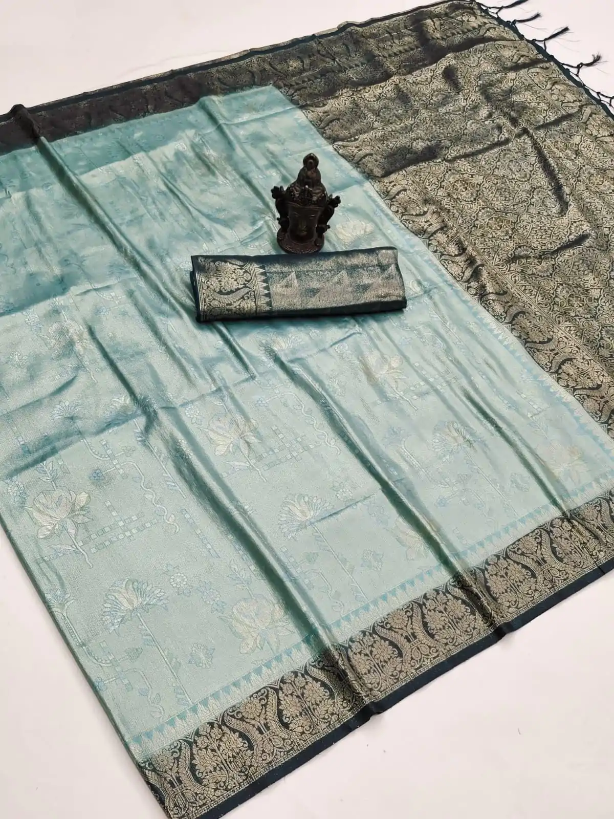 GK kanjivaram Sky Blue Color Soft Silk Beautiful Rich Pallu All Over Saree Events Casual Wedding Festive . Expected Delivery  4-6 Working Days @1999/- | Designer Sarees, Embroidered Sarees, Sarees, Bollywood Sarees, Creative Sarees, Ethnic Saree, Modern Digital sarees, Party Wear Sarees