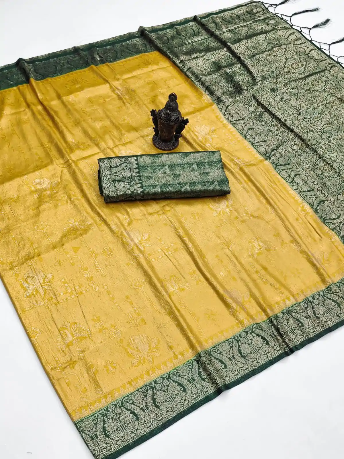 GK kanjivaram Yellow Color Soft Silk Beautiful Rich Pallu All Over Saree Events Casual Wedding Festive . Expected Delivery  4-6 Working Days @1999/- | Designer Sarees, Embroidered Sarees, Sarees, Bollywood Sarees, Creative Sarees, Ethnic Saree, Modern Digital sarees, Party Wear Sarees