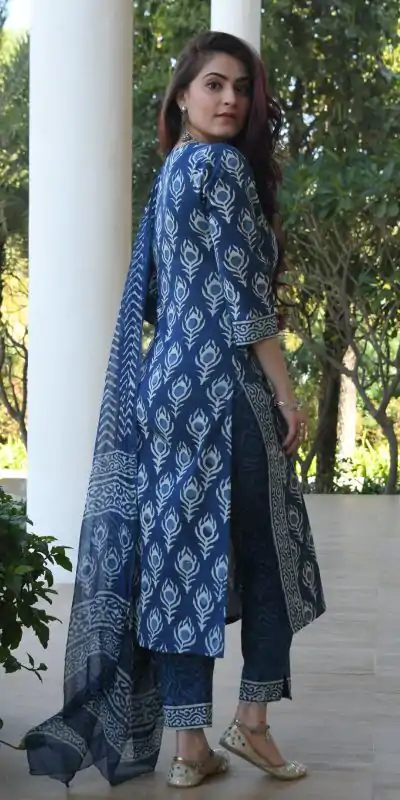 DDH INDIGO Blue Color Viscose Rayon Printed Work Kurti Casual, Party, Wedding, Festive, Events Etc. Expected Delivery 4-6 Working Days @1549/- | Kurti, Bollywood Kurti, Creative Kurtis, Designer Kurti, Party Wear Kurti, Selfie Kurti