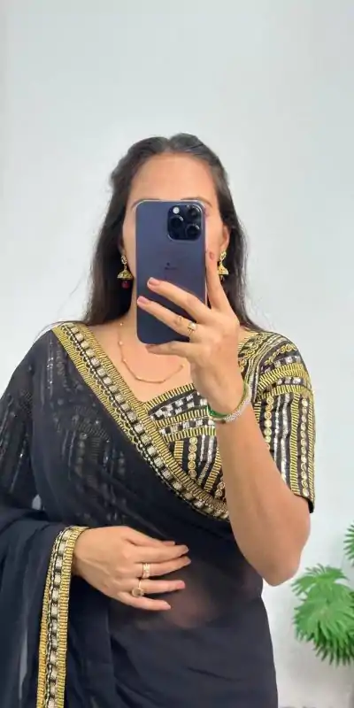 ST 468 Black Color Georgette Embroidery Lace Border Work Saree Casual, Wedding, Party, Festive, Events Etc. Expected Delivery 4-6 Working Days @1699/- | Designer Sarees, Embroidered Sarees, Sarees, Bollywood Sarees, Creative Sarees, Ethnic Saree, Modern Digital sarees, Party Wear Sarees