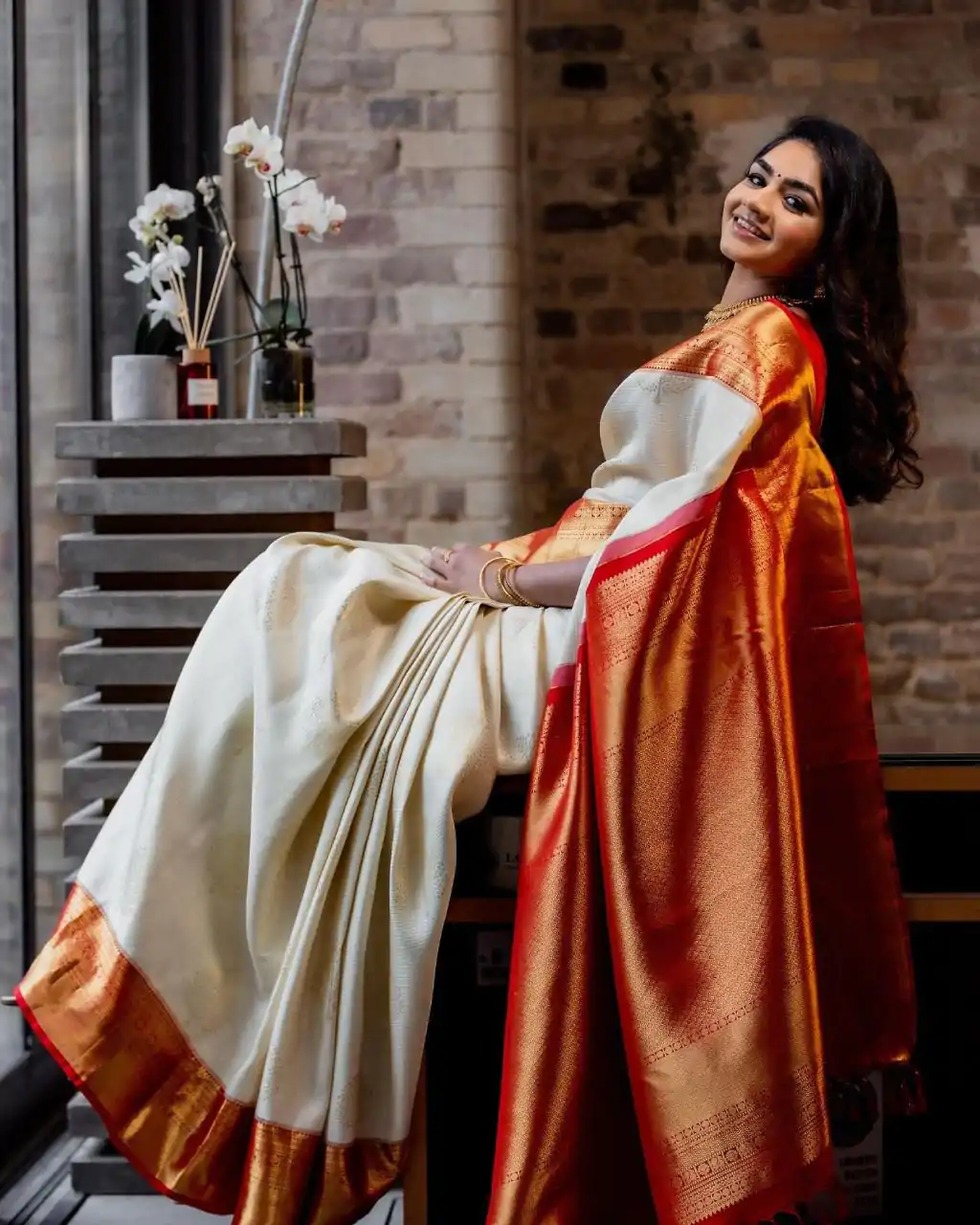 DDF SHRUTI Cream Color Soft Lichi Silk Ordinary Design Rich Pallu Saree Casual, Party Wear, Events, Festivals Expected Delivery 4-6 Working @1499 | Designer Sarees, Embroidered Sarees, Sarees, Bollywood Sarees, Creative Sarees, Ethnic Saree, Modern Digital sarees, Party Wear Sarees