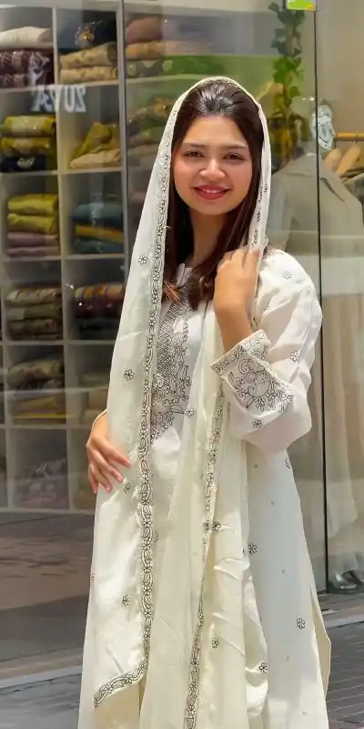 SSR 473 White Color Georgette Embroidery Sequence Salwar Suit Wedding, Party, Festive, Events Expected Delivery 4-6 Working Days @ 2099/- Only | Casual Suits, Salwar suit, Creative suits, Designer Suits, Party Wear Suits, Straight Suits