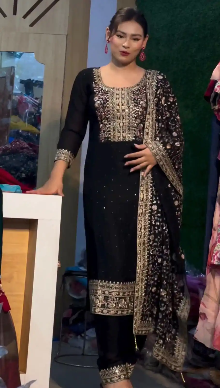 SRK 5178 Black Color Chinnon Silk Embroidery Sequence Salwar Suit Wedding, Party, Festive, Events Expected Delivery 4-6 Working Days @ 2099/- | Casual Suits, Jump Suits, Salwar suit, Creative suits, Designer Suits, Palazzo Suits, Party Wear Suits, Patiala Suits, Straight Suits