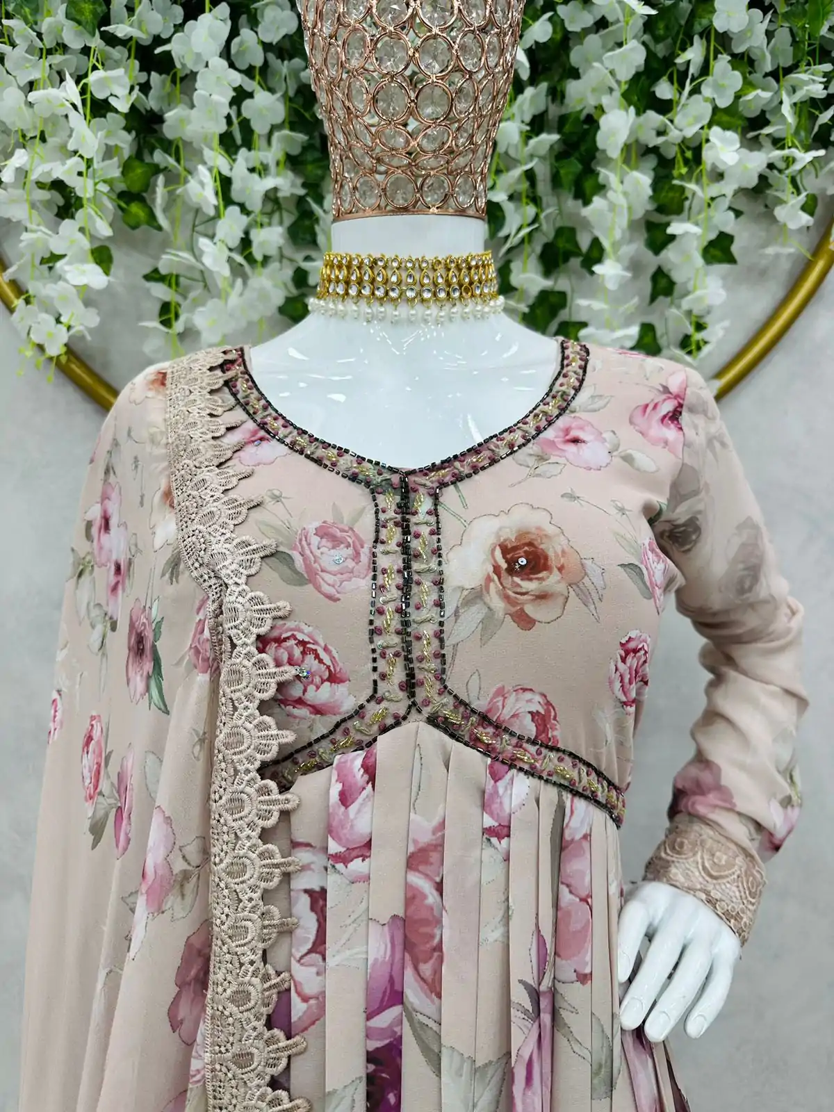 KD 1342 Light Grey Color Georgette Digital Printed Salwar Suit Casual, Party, Festive, Events Wedding Etc. Expected Delivery 4-6 Working Days @2049/- | Casual Suits, Salwar suit, Creative suits, Designer Suits, Palazzo Suits, Party Wear Suits, Straight Suits