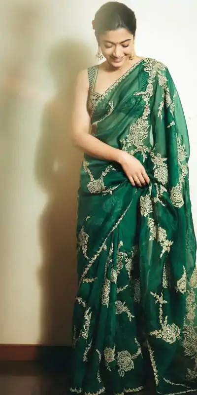 LG 1866 A Green Color Organza Silk Embroidered Sequence Saree Party, Wedding, Festive, Events Etc., Expected Delivery 4-6 Working Days@1899/- Only | Designer Sarees, Embroidered Sarees, Sarees, Bollywood Sarees, Creative Sarees, Ethnic Saree, Party Wear Sarees
