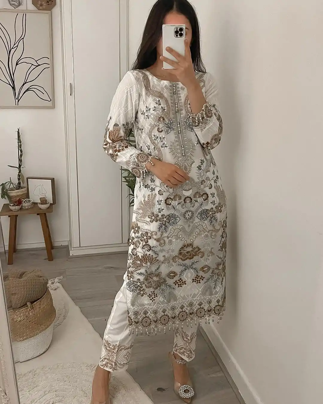 BE 258 White Color Georgette Sequence Embroidery Salwar Suit Wedding, Party, Festive events, etc.  Expected Delivery  4-6 Working Days @2399/- | Casual Suits, Salwar suit, Creative suits, Designer Suits, Palazzo Suits, Party Wear Suits, Patiala Suits, Straight Suits