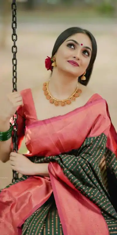 DDF Green Color Soft Lichi Silk Ordinary Design Rich Pallu Saree Casual, Party Wear, Events, Festivals Etc. Expected Delivery 4-6 Working Days 1349/ | Designer Sarees, Embroidered Sarees, Sarees, Bollywood Sarees, Creative Sarees, Ethnic Saree, Modern Digital sarees, Party Wear Sarees