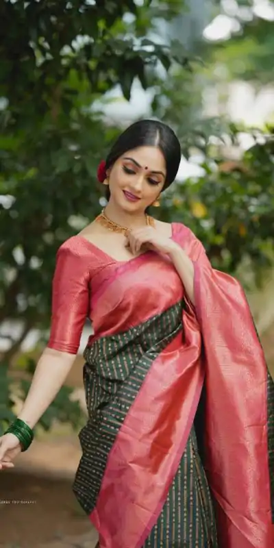 DDF Green Color Soft Lichi Silk Ordinary Design Rich Pallu Saree Casual, Party Wear, Events, Festivals Etc. Expected Delivery 4-6 Working Days 1349/ | Designer Sarees, Embroidered Sarees, Sarees, Bollywood Sarees, Creative Sarees, Ethnic Saree, Modern Digital sarees, Party Wear Sarees