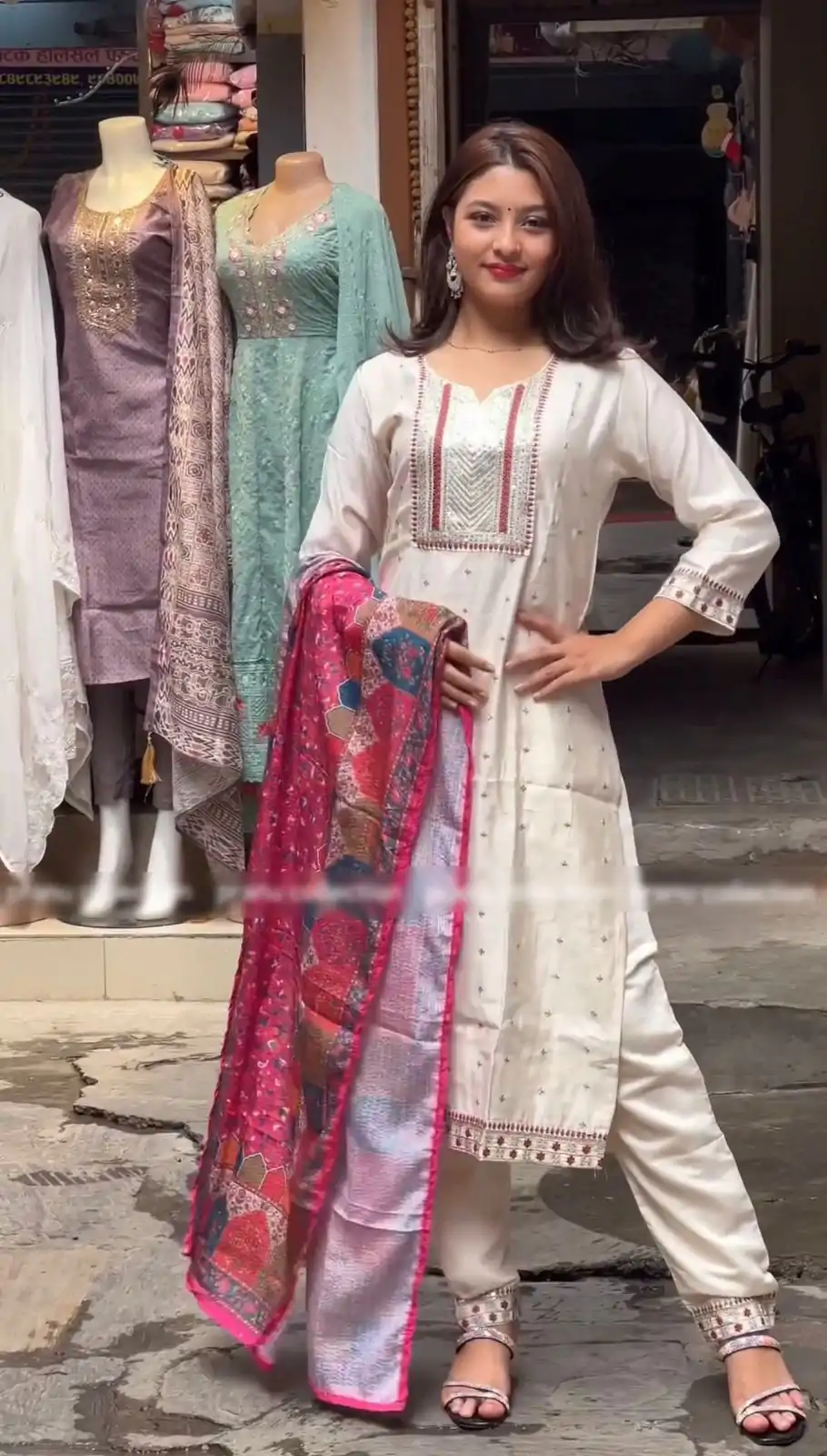 SRK 474 White Color Chinnon Silk Malty Thread Embroidery Salwar Suit Wedding, Party, Festive, Events Expected Delivery 4-6 Working Days @ 1849/- | Casual Suits, Jump Suits, Salwar suit, Creative suits, Designer Suits, Palazzo Suits, Party Wear Suits, Patiala Suits, Straight Suits