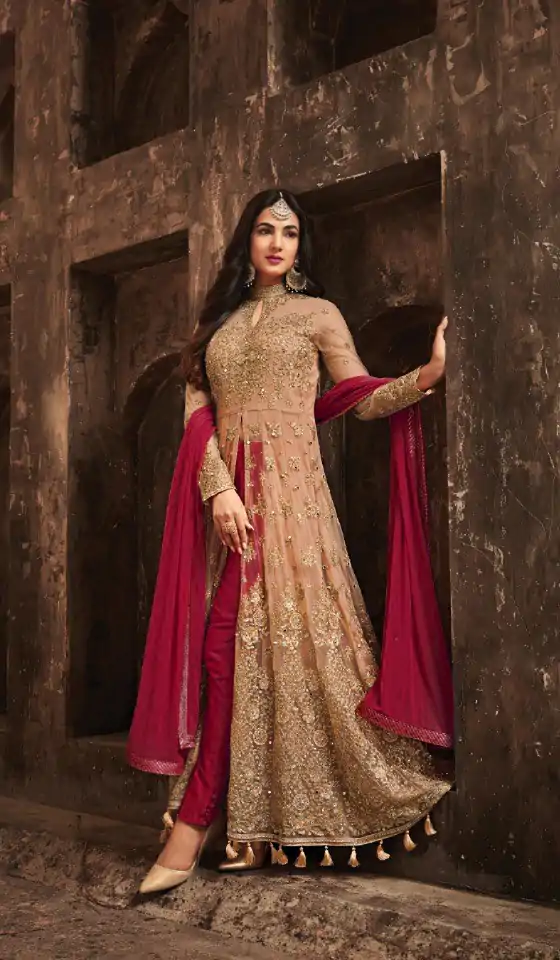 FC Maisha 5704 Golden & Red Color Heavy Net Embroidery Salwar Suit Wedding, Party, Festive events, Expected Delivery  4-6 Working Days @2199 | Casual Suits, Salwar suit, Creative suits, Designer Suits, Palazzo Suits, Party Wear Suits, Patiala Suits, Straight Suits