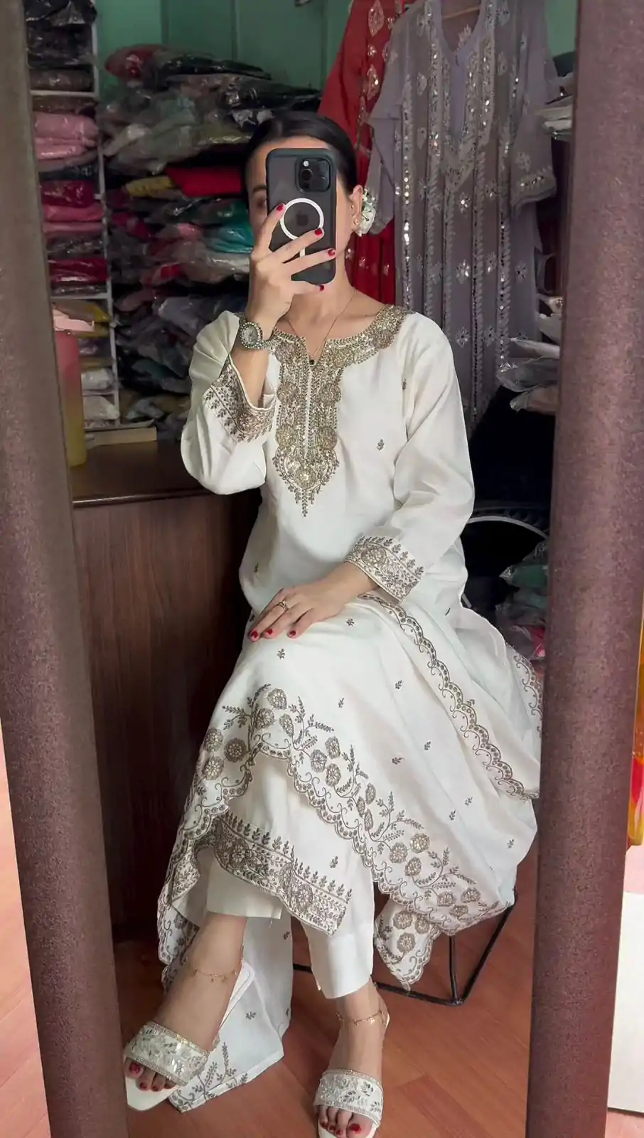 SRK 5178 White Color Chinnon Silk Sequence Salwar Suit Wedding, Party, Festive, Events Expected Delivery 4-6 Working Days @ 1899/- | Casual Suits, Jump Suits, Salwar suit, Creative suits, Designer Suits, Palazzo Suits, Party Wear Suits, Patiala Suits, Straight Suits