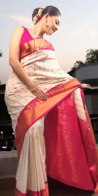 DDF SHRUTI 2 Golden Color Soft Lichi Silk Ordinary Design Rich Pallu Saree Casual, Party Wear, Events, Festivals Expected Delivery 4-6 Working @1499 | Designer Sarees, Embroidered Sarees, Sarees, Bollywood Sarees, Creative Sarees, Ethnic Saree, Modern Digital sarees, Party Wear Sarees