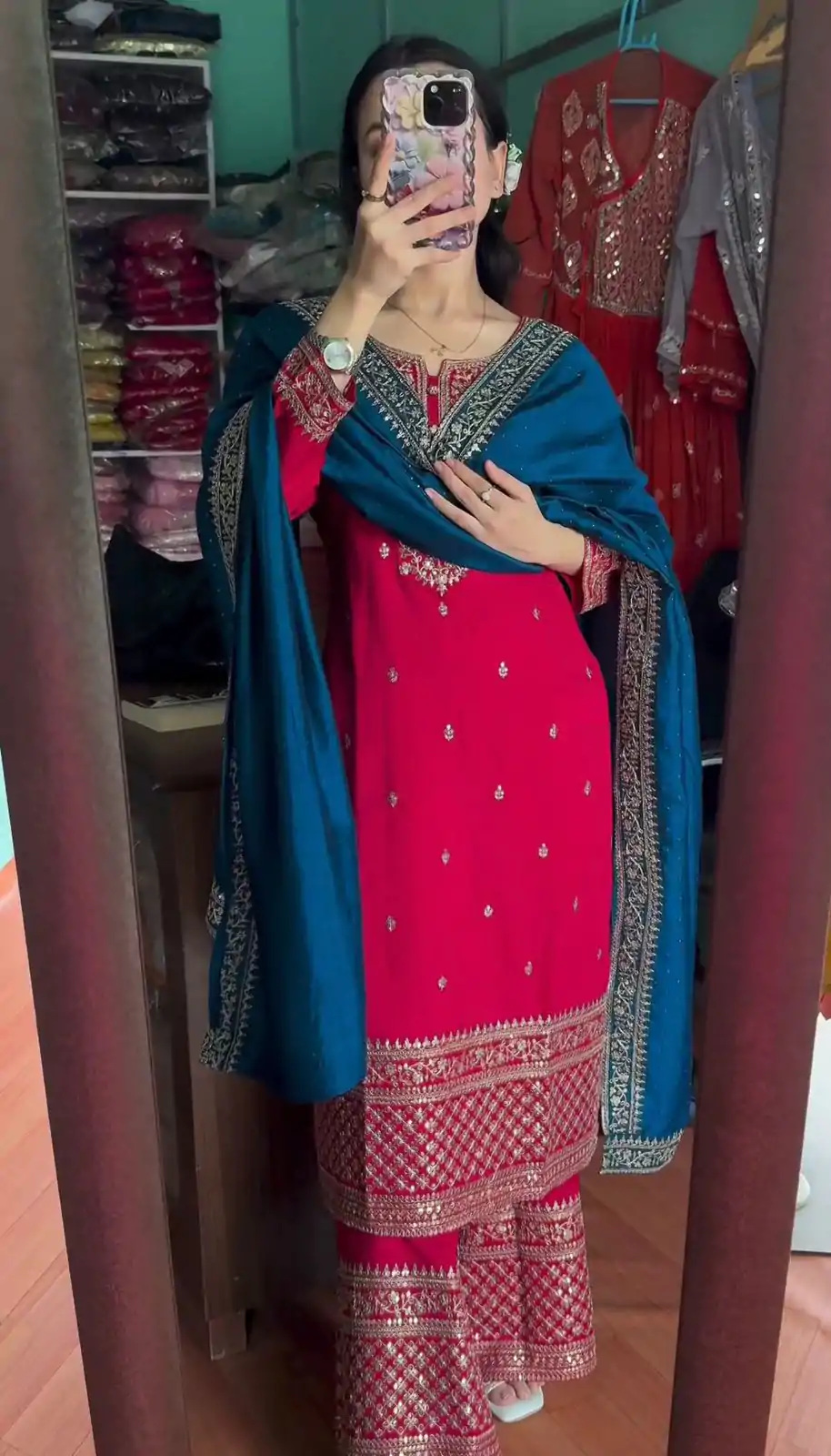 SRK 5140 Pink Color Pure Chinnon Silk Embroidery Sequence Salwar Suit Wedding, Party, Festive, Events Expected Delivery 4-6 Working Days @ 1899/- | Casual Suits, Jump Suits, Salwar suit, Creative suits, Designer Suits, Palazzo Suits, Party Wear Suits, Patiala Suits, Straight Suits