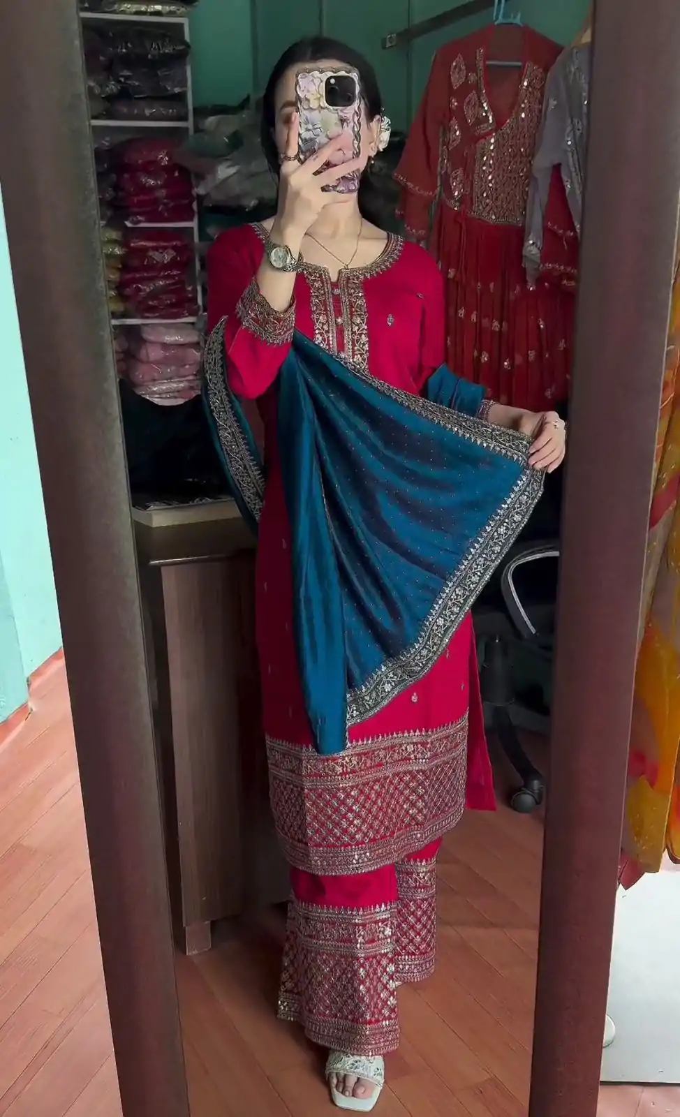 SRK 5140 Pink Color Pure Chinnon Silk Embroidery Sequence Salwar Suit Wedding, Party, Festive, Events Expected Delivery 4-6 Working Days @ 1899/- | Casual Suits, Jump Suits, Salwar suit, Creative suits, Designer Suits, Palazzo Suits, Party Wear Suits, Patiala Suits, Straight Suits