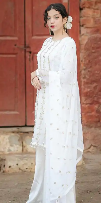 SRK 5121 White Color Georgette Heavy Sequence Embroidery Salwar Suit Wedding, Party, Festive, Events Expected Delivery 4-6 Working Days @ 1899/- | Casual Suits, Jump Suits, Salwar suit, Creative suits, Designer Suits, Palazzo Suits, Party Wear Suits, Patiala Suits, Straight Suits