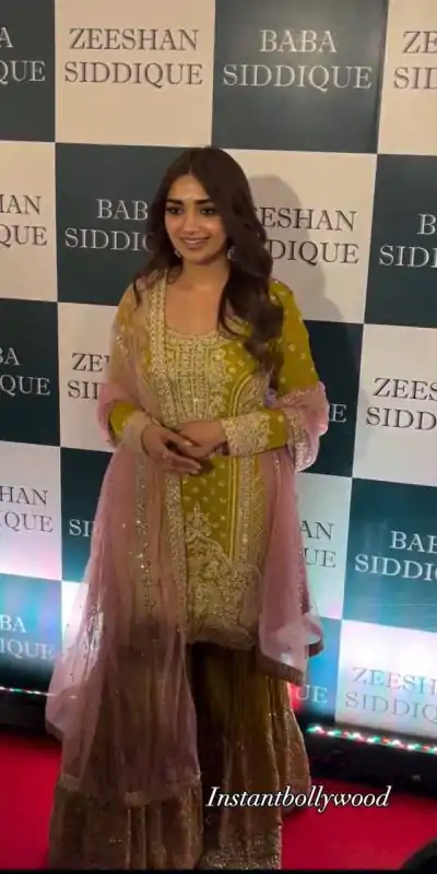 SR 1614 Green Color Heavy Chinnon Silk Embroidery Work Sharara Suit Wedding, Party, Festive, Events Etc. Expected Delivery 4-6 Working Days @2199Only | Casual Suits, Salwar suit, Creative suits, Designer Suits, Palazzo Suits, Party Wear Suits, Straight Suits