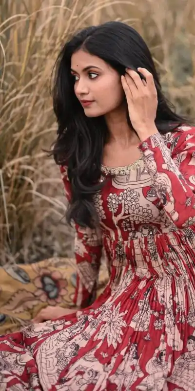 PC 363 Red Color Chant Crepe Kalamkari printed Work Gown Casual, Party Wear, Events, Festivals Wear Etc. Expected Delivery 4-6 Working Days @2029/- | Gowns, Bollywood Gowns, Creative Gowns, Designer Gowns, Embroidered Gowns, Party Wear Gowns