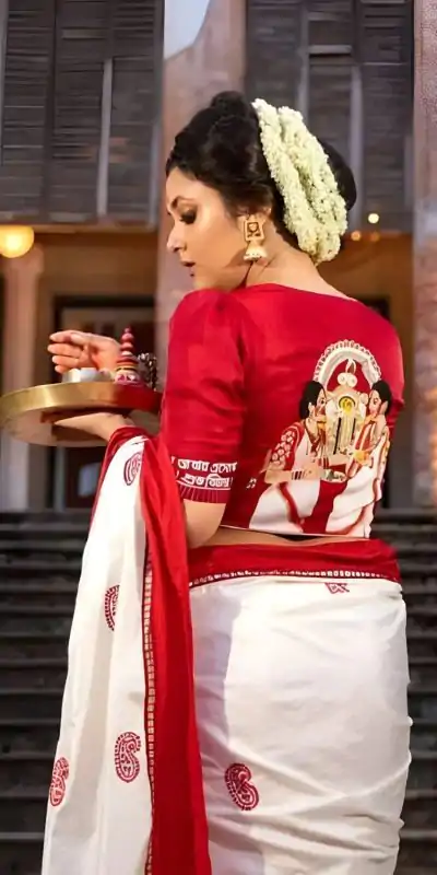 KP 5098 White Color Soft Lichi Silk Jacquard On All Over Saree Casual, Party Wear, Wedding, Events Etc. Expected Delivery 4-6 Working Days @1449/- | Designer Sarees, Embroidered Sarees, Sarees, Bollywood Sarees, Creative Sarees, Ethnic Saree, Modern Digital sarees, Party Wear Sarees