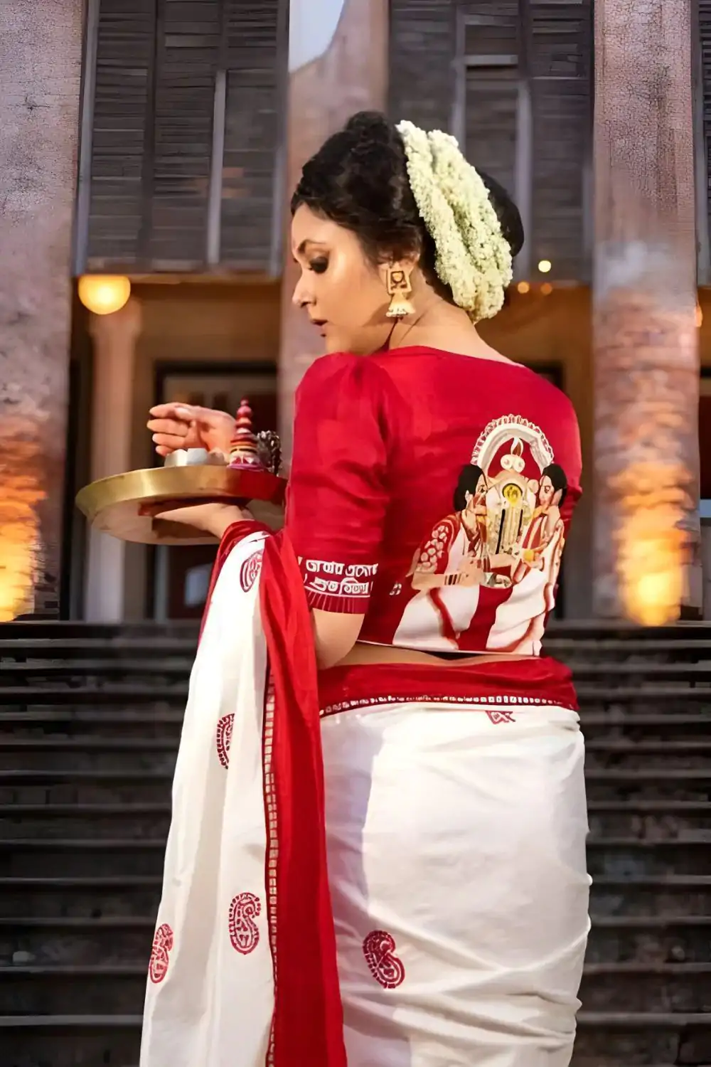 KP 5098 White Color Soft Lichi Silk Jacquard On All Over Saree Casual, Party Wear, Wedding, Events Etc. Expected Delivery 4-6 Working Days @1449/- | Designer Sarees, Embroidered Sarees, Sarees, Bollywood Sarees, Creative Sarees, Ethnic Saree, Modern Digital sarees, Party Wear Sarees