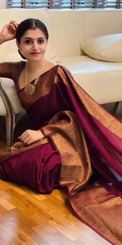 KP 3042 Maroon  Color Soft Lichi Silk Jacquard On All Over Saree Casual, Party Wear, Wedding, Events Etc. Expected Delivery 4-6 Working Days @1349/- | Designer Sarees, Embroidered Sarees, Sarees, Bollywood Sarees, Creative Sarees, Ethnic Saree, Modern Digital sarees, Party Wear Sarees