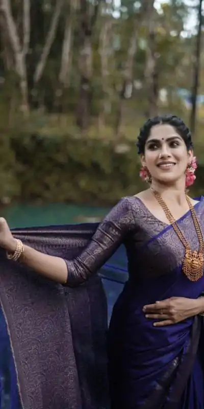 KP 3042 Navy Blue Color Soft Lichi Silk Jacquard On All Over Saree Casual, Party Wear, Wedding, Events Etc. Expected Delivery 4-6 Working Days @1349/- | Designer Sarees, Embroidered Sarees, Sarees, Bollywood Sarees, Creative Sarees, Ethnic Saree, Modern Digital sarees, Party Wear Sarees