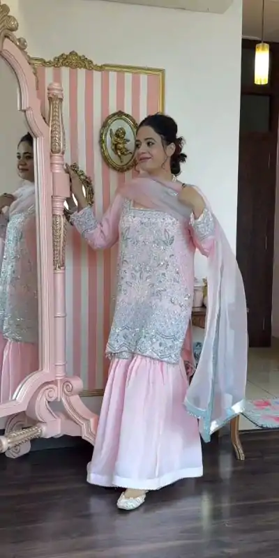 NF 1225 Light Pink Color Georgette Material Embroidery Salwar Suit Casual, Wedding, Party, Festive, Events . Expected Delivery 4-6 Working Days @2149 | Casual Suits, Salwar suit, Creative suits, Designer Suits, Palazzo Suits, Party Wear Suits, Patiala Suits, Straight Suits