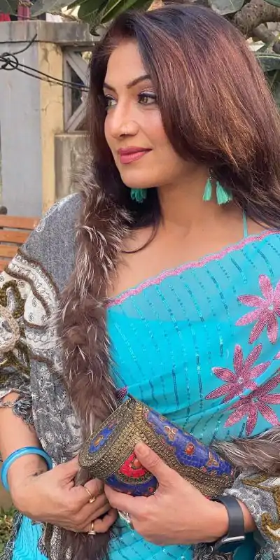 JR-623 Grand Blue Color Georgette With Embroidery Work Saree Casual, Party Wear, Wedding, Events Etc.4-6 Working Days @ 1798/- only  | Designer Sarees, Embroidered Sarees, Sarees, Bollywood Sarees, Creative Sarees, Ethnic Saree, Modern Digital sarees, Party Wear Sarees