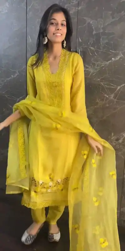 RTC 5675 Yellow Color Pretty Maslin Thread With Fancy Border Salwar Suit Casual, Wedding, Party, Festive, Events. Expected Delivery 4-6 Working Days @2099/- | Kurti, Bollywood Kurti, Creative Kurtis, Designer Kurti, Party Wear Kurti, Selfie Kurti