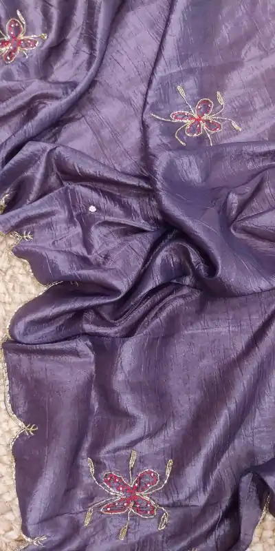 SSS 533 Purple  Color fabric having handwork With Work Saree Casual, Party Wear, Wedding, Events Etc.4-6 Working Days@ 2150/- only | Designer Sarees, Embroidered Sarees, Sarees, Bollywood Sarees, Creative Sarees, Ethnic Saree, Modern Digital sarees, Party Wear Sarees