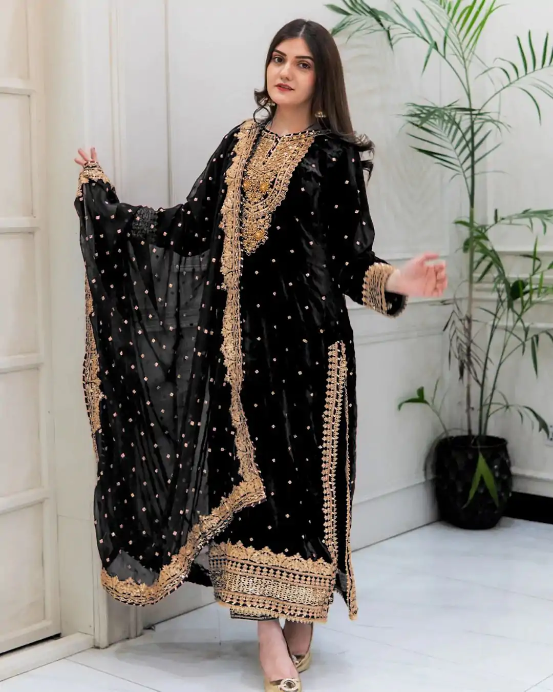 SR-1652 Black Color Velvet Georgette Embroidery Sequence Salwar Suit Casual, Wedding, Party, Festive, Events Etc.4-6 Working Days@ 2049/-only  | Casual Suits, Jump Suits, Salwar suit, Creative suits, Designer Suits, Palazzo Suits, Party Wear Suits, Patiala Suits, Straight Suits