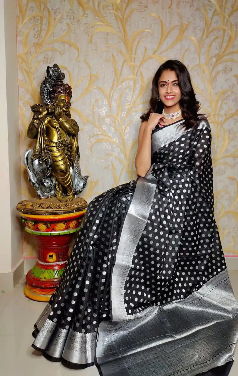 KP 3015 black Color Soft Litchi Silk Jacquard Work Sequence Saree Casual, Wedding, Festive, Events . Expected Delivery  4-6 Working Days @1449/- only | Designer Sarees, Embroidered Sarees, Sarees, Bollywood Sarees, Creative Sarees, Ethnic Saree, Modern Digital sarees, Party Wear Sarees