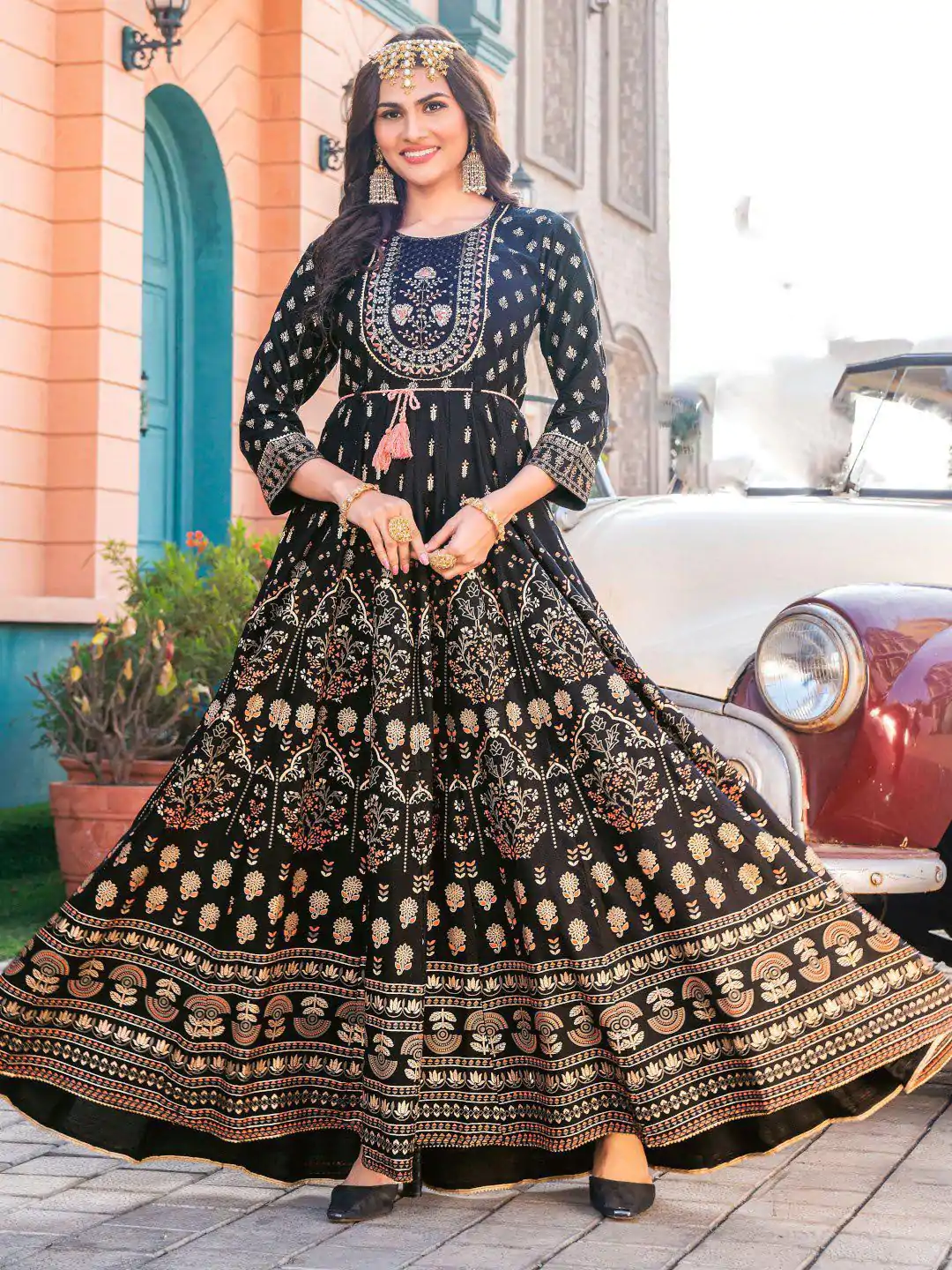  INLI Glam NX Black Color Rayon Print Embroidery Work Long Anarkali Gown Wedding Party, Festive, Events Etc.4-6 Working Days@1699/- only | Gowns, Bollywood Gowns, Creative Gowns, Designer Gowns, Embroidered Gowns, Party Wear Gowns, Straight Suits