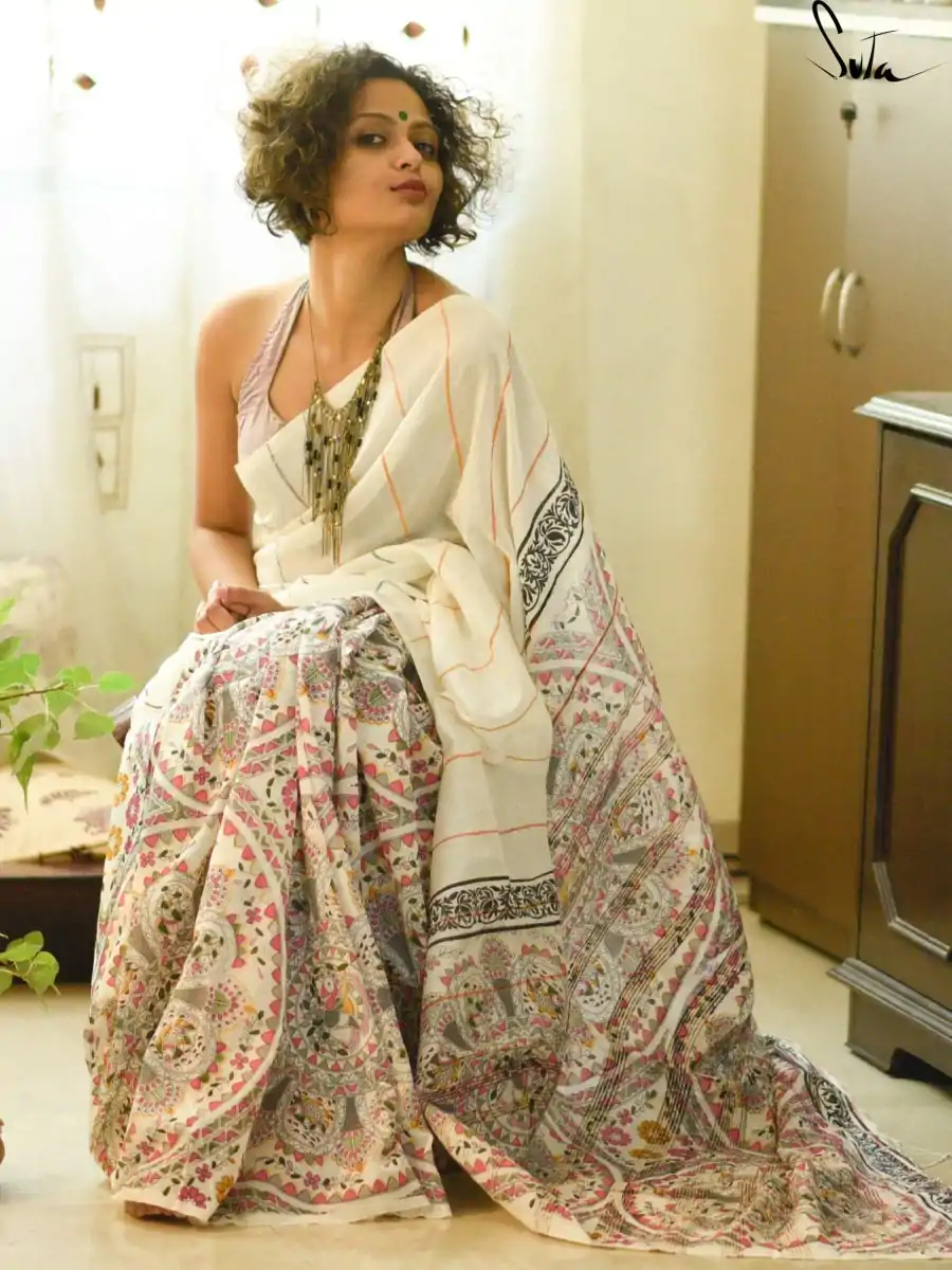 KT 197 White Color S Heavy Dola Silk Digital Print Saree Casual, Wedding, Festive, Events . Expected Delivery  4-6 Working Days @1449/- only                                                                                                                                             | Designer Sarees, Embroidered Sarees, Sarees, Bollywood Sarees, Creative Sarees, Ethnic Saree, Modern Digital sarees, Party Wear Sarees