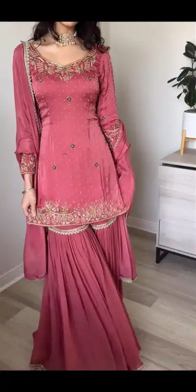 MD 3032 Peach Chinnon Silk Heavy Embroidery Work With Moti Handwork Salwar Suit Casual, Wedding, Party, Festive, Events Etc.4-6 Working Days@ 2349/-only | Casual Suits, Jump Suits, Salwar suit, Creative suits, Designer Suits, Palazzo Suits, Party Wear Suits, Patiala Suits, Straight Suits