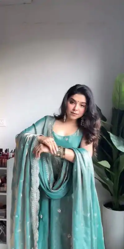 RTC 5838 Sky Blue Color Fendi Silk Thread With Sequence Anarkali Gown Casual, Wedding, Party, Festive, Events Etc.4-6 Working Days@ 2149/-only | Gowns, Bollywood Gowns, Creative Gowns, Designer Gowns, Embroidered Gowns, Party Wear Gowns