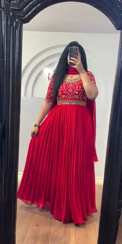 RTC 5724 Red Color Chinon Silk Thread With Real Mirror Gown Wedding Party, Festive,@1799/- Only | Gowns, Bollywood Gowns, Creative Gowns, Designer Gowns, Embroidered Gowns, Party Wear Gowns, Straight Suits