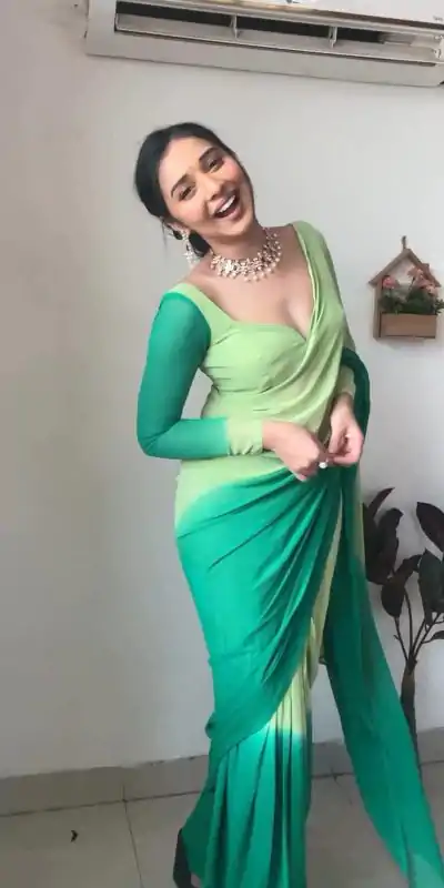 SC 222 Pista And Green Color Georgette Silk Multi Combination All over The Saree , Wedding, Festive, Events . Expected Delivery  4-6 Working Days @1549/-                                                                                                                                        | Designer Sarees, Embroidered Sarees, Sarees, Bollywood Sarees, Creative Sarees, Ethnic Saree, Modern Digital sarees, Party Wear Sarees