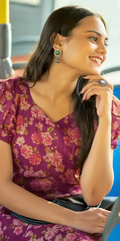 INLI Rashmika Wine Color Simmer Silk Office Wear Printed Kurti Casual, Wedding, Party, Festive, Events Etc. Expected Delivery 4-6 Working Days @1399/- | Kurti, Bollywood Kurti, Creative Kurtis, Designer Kurti, Party Wear Kurti, Selfie Kurti