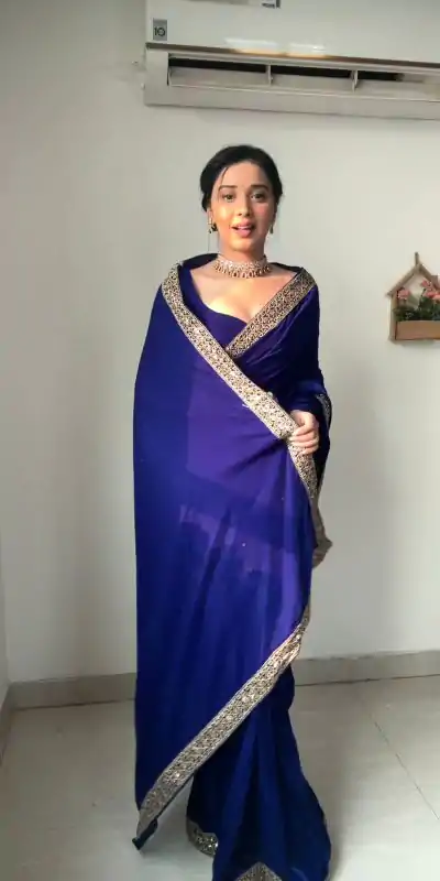 SC 233 Royal Blue Velvet Color Pure 9000 Velvet With Embroidery Lace Border Saree , Wedding, Festive, Events . Expected Delivery  4-6 Working Days @1999 | Designer Sarees, Embroidered Sarees, Sarees, Bollywood Sarees, Creative Sarees, Ethnic Saree, Modern Digital sarees, Party Wear Sarees