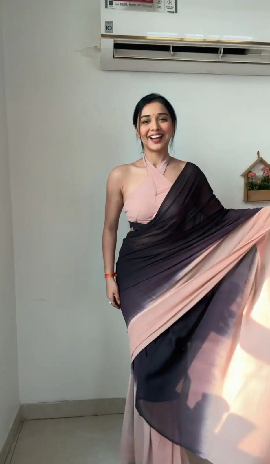 SC 225 Peach Black Color Soft Georgette Silk Ready To Wear Saree Casual, Wedding, Festive, Events . Expected Delivery  4-6 Working Days @1549/- only                                                                                                                                             | Designer Sarees, Embroidered Sarees, Sarees, Bollywood Sarees, Creative Sarees, Ethnic Saree, Modern Digital sarees, Party Wear Sarees