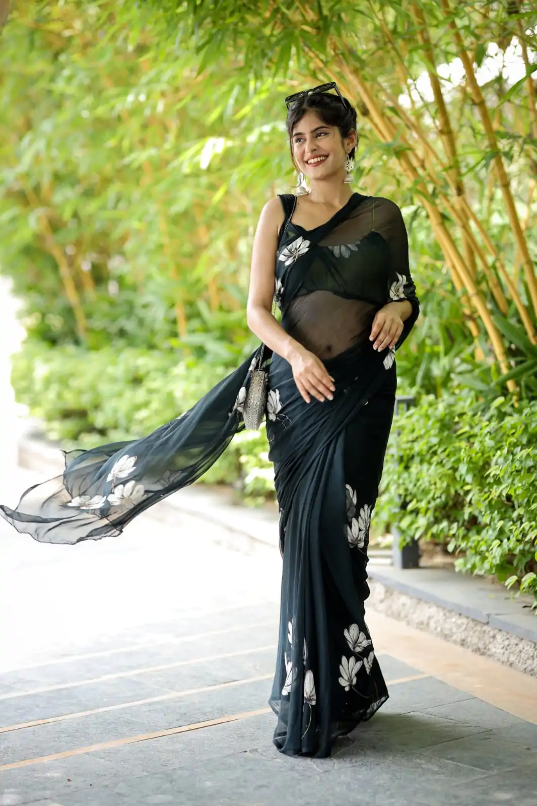 SC 411 Black Color Soft Georgette Silk All Over Saree Casual, Wedding, Festive, Events . Expected Delivery  4-6 Working Days @1599/- only                                                                                                                                           | Designer Sarees, Embroidered Sarees, Sarees, Bollywood Sarees, Creative Sarees, Ethnic Saree, Modern Digital sarees, Party Wear Sarees