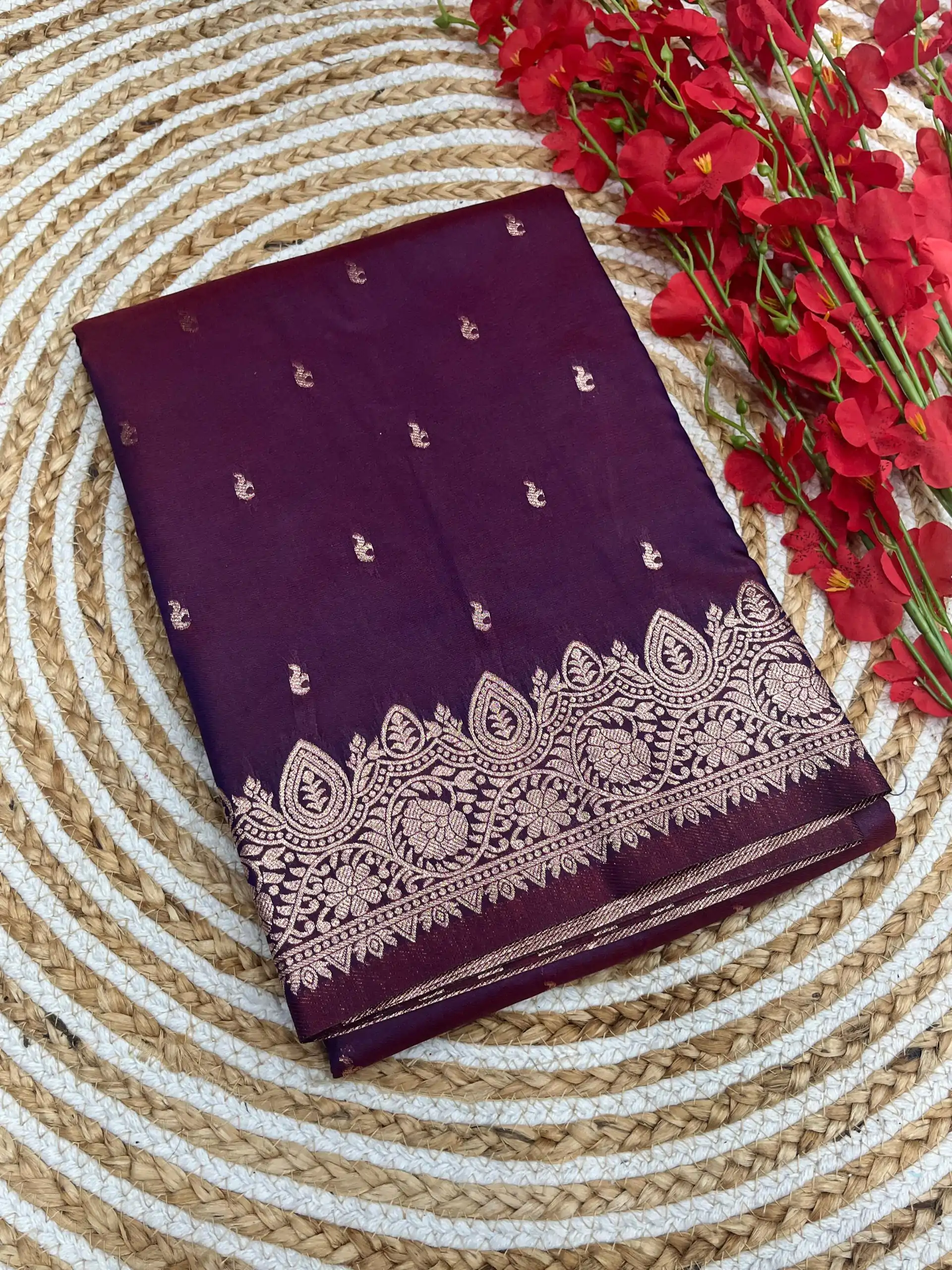 MB 1131 Wine Color Banarasi Silk Zari Weaving Rich Pallu Saree Casual, Wedding, Festive, Events . Expected Delivery  4-6 Working Days @1899/- only                                                                                                                                             | Designer Sarees, Embroidered Sarees, Sarees, Bollywood Sarees, Creative Sarees, Ethnic Saree, Modern Digital sarees, Party Wear Sarees
