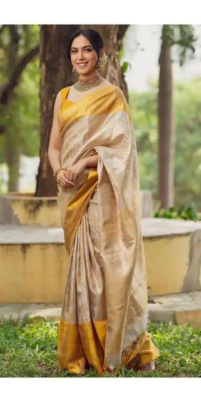 SC 231 Yellow Color Soft Lichi Silk Golden Jari Jacquard border Saree Casual, Wedding, Festive, Events . Expected Delivery  4-6 Working Days @1449/- only                                                                                                                                             | Designer Sarees, Embroidered Sarees, Sarees, Bollywood Sarees, Creative Sarees, Ethnic Saree, Modern Digital sarees, Party Wear Sarees
