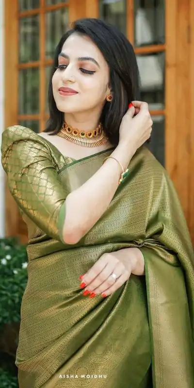 KP 4074 Mehndi Color Lichi Silk Jacquard Work On All Over Saree Casual, Wedding, Festive, Events . Expected Delivery  4-6 Working Days @1399/- only                                                                                                                                           | Designer Sarees, Embroidered Sarees, Sarees, Bollywood Sarees, Creative Sarees, Ethnic Saree, Modern Digital sarees, Party Wear Sarees